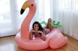 Порно с большой грудью у доктора русское