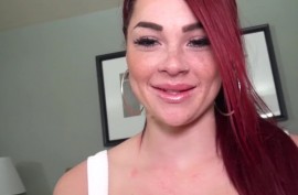 Смотреть порно женщина насилует мужчину