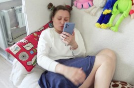 Женщину насилуют бомжи порно