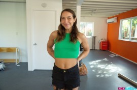 Порно анал зрелые крупно лицо русский перевод