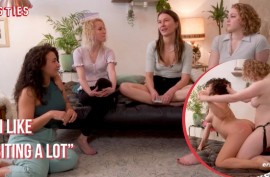 Порно втроем жену русское домашнее первый раз