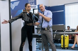 Порно иностранец подвез русскую